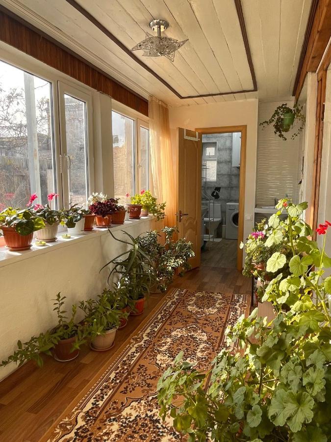Gulnara Guest House Balykchy Exterior photo