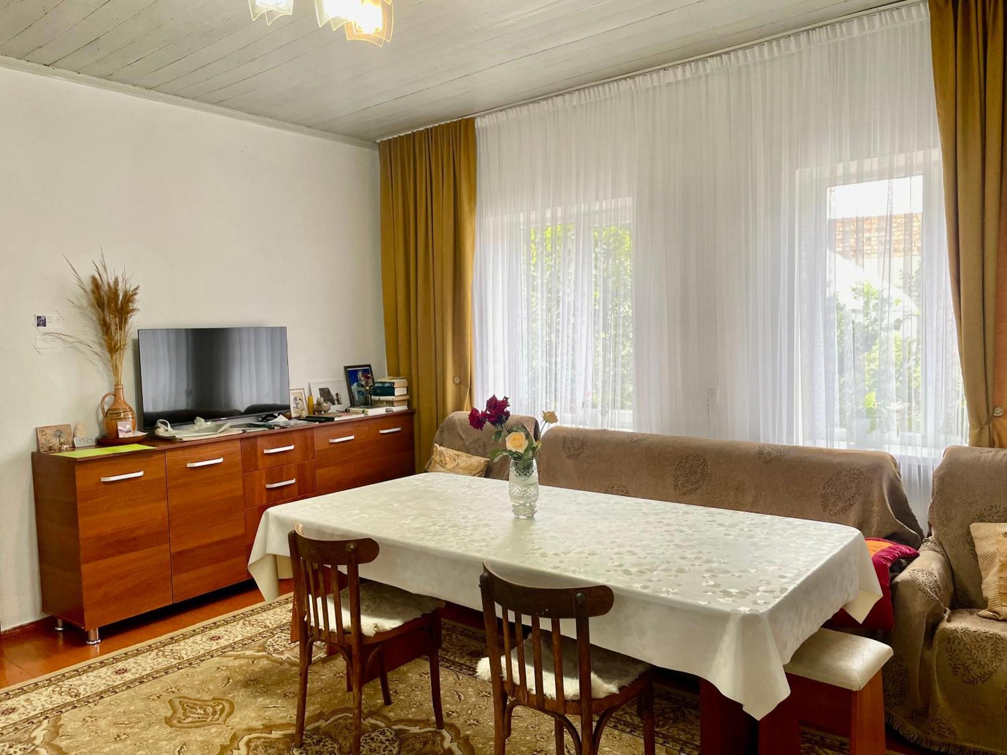 Gulnara Guest House Balykchy Exterior photo
