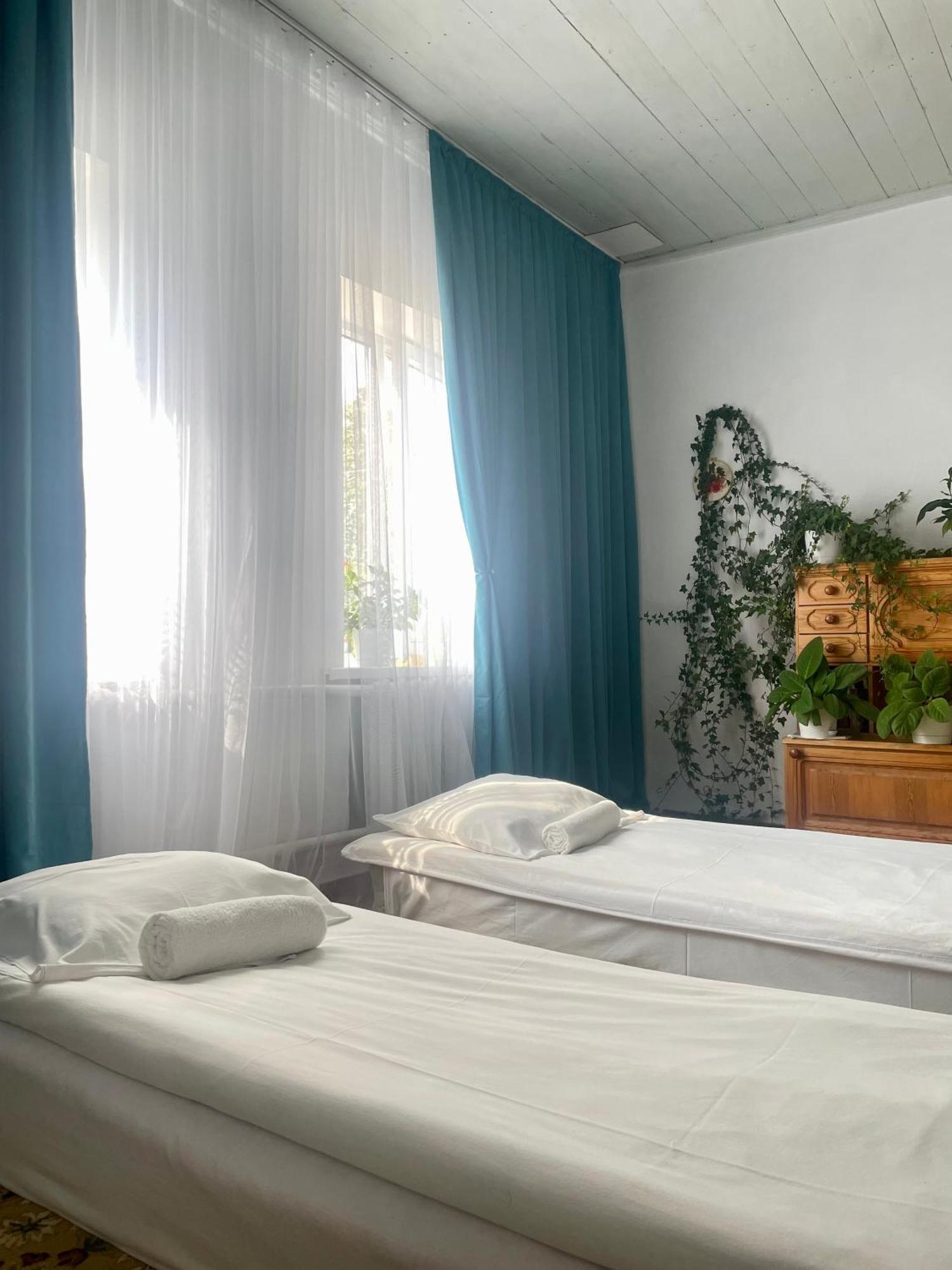 Gulnara Guest House Balykchy Exterior photo